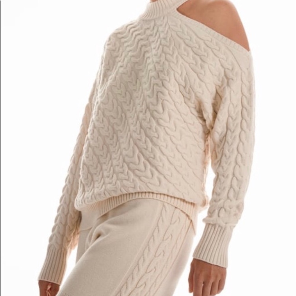 Zara One Shoulder Cut Out Cable knit Sweater NWT